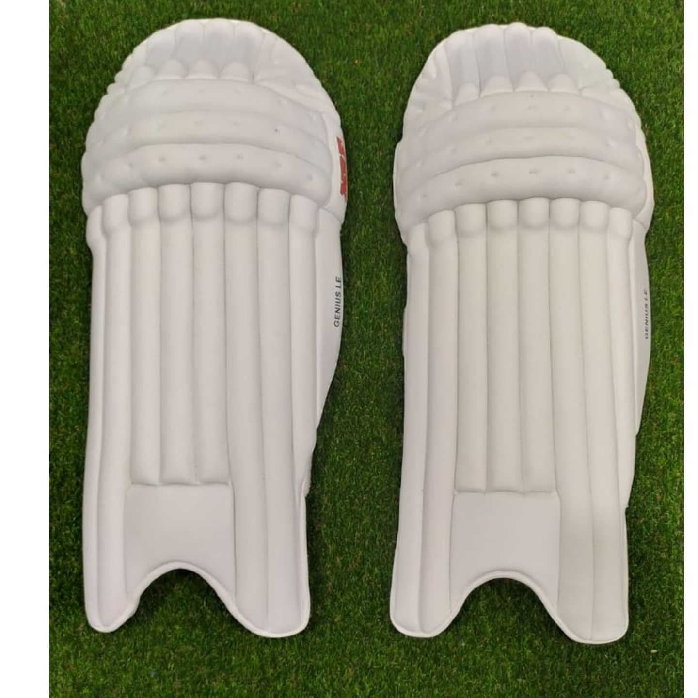 MRF GENIUS LE, BATTING LEGGUARD