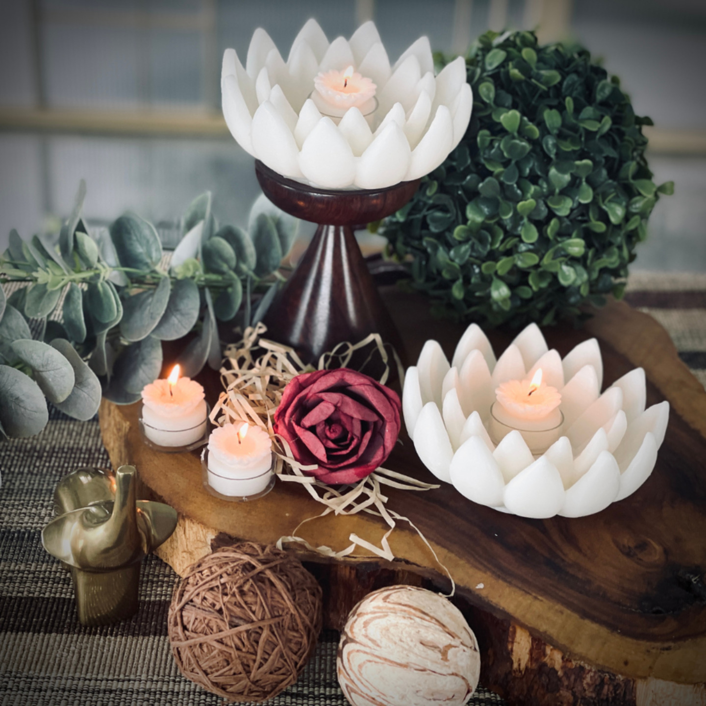  Large White Lotus Candle