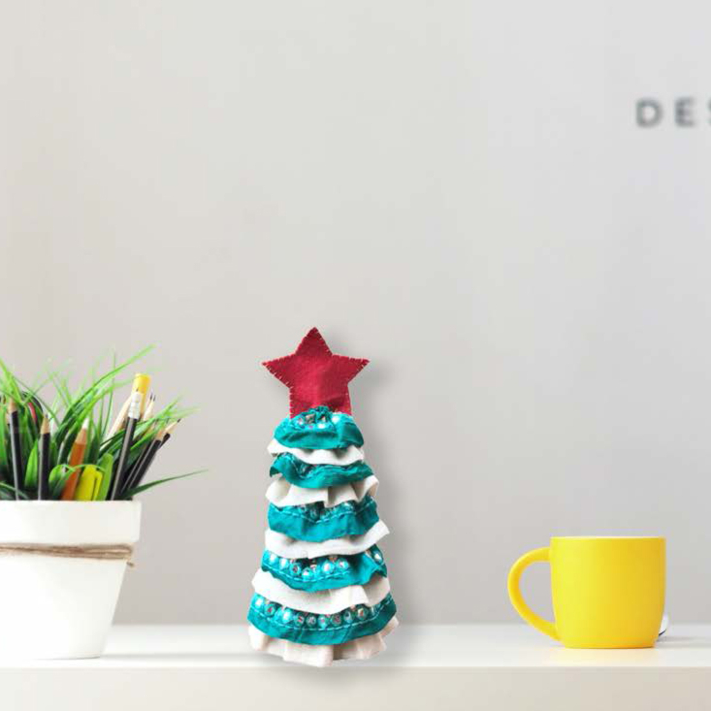 Desktop Christmas Tree