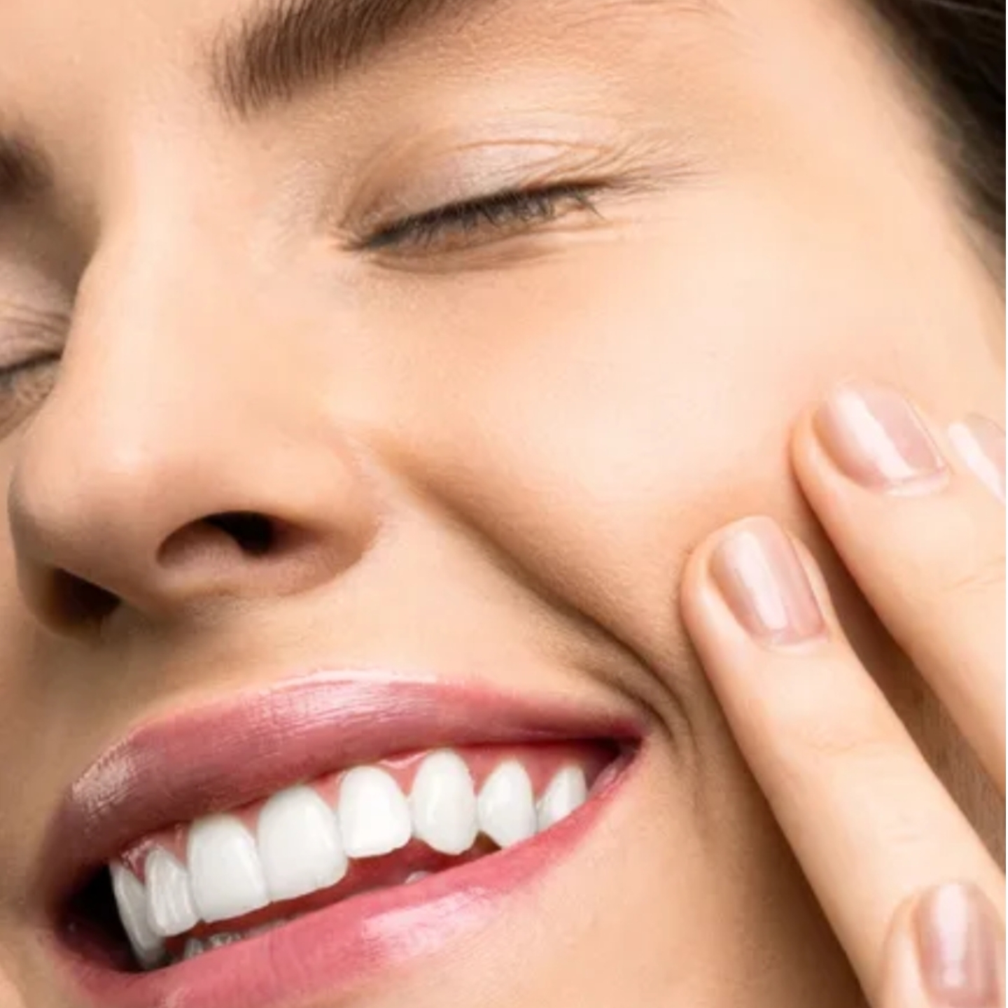Organic Charcoal Tooth whitening polish