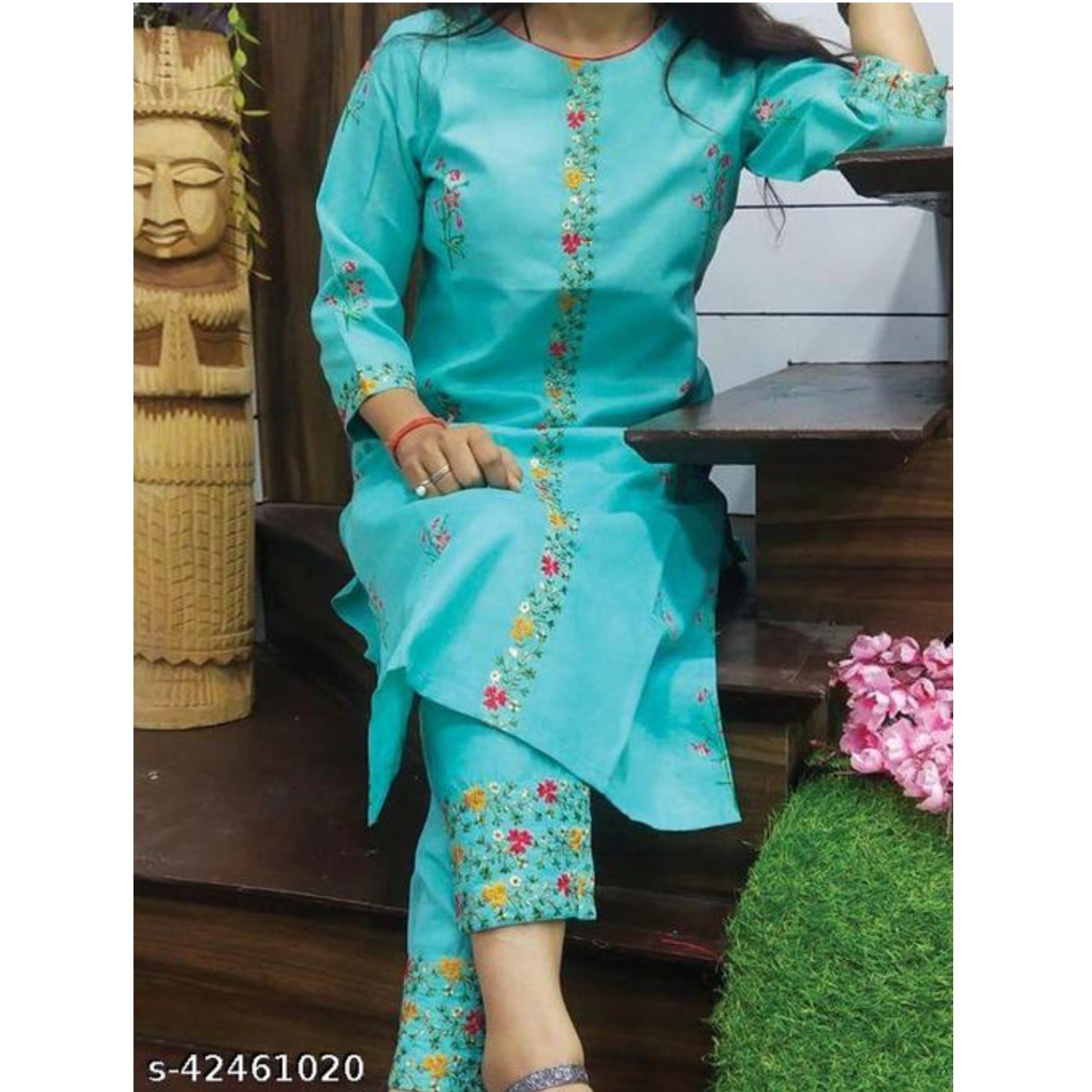 Trendy Graceful Women Kurta Sets -42461020
