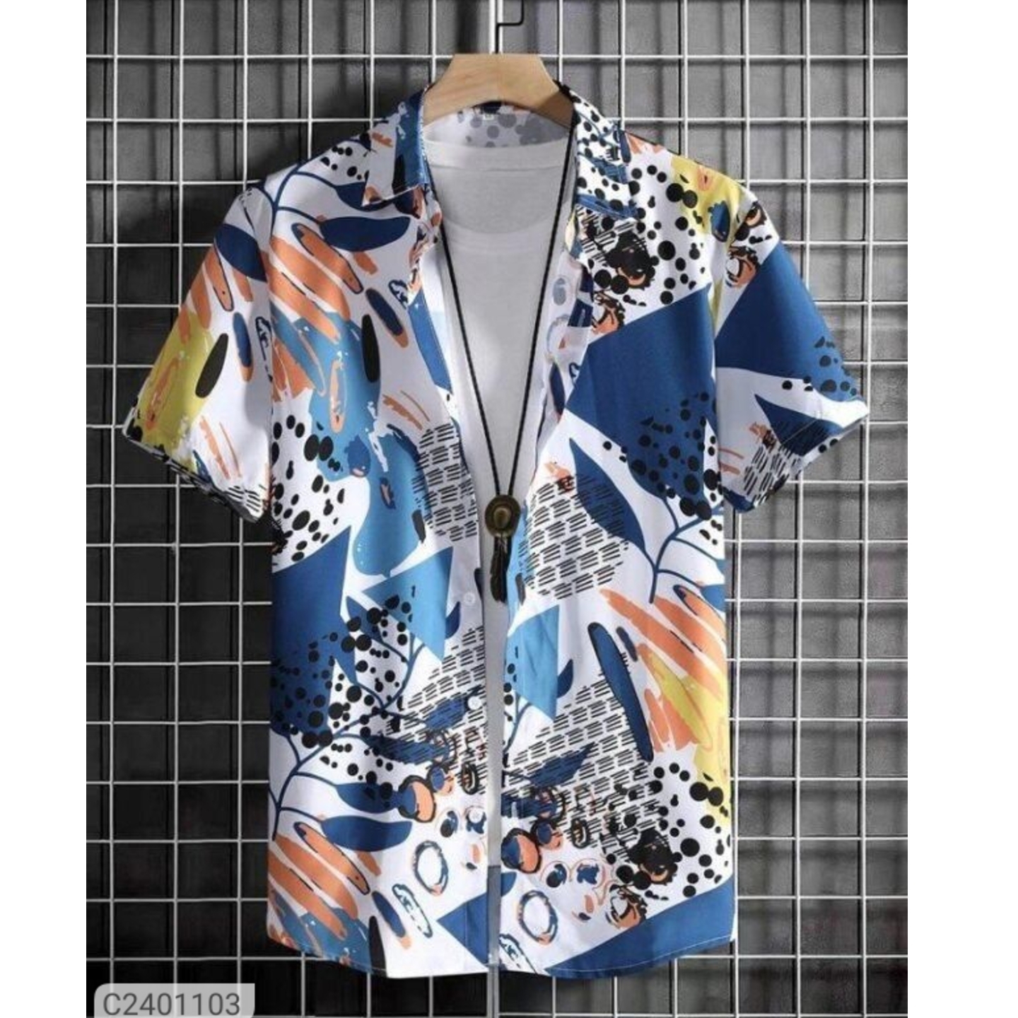 Men Regular Fit Printed Casual Shirt 2401103