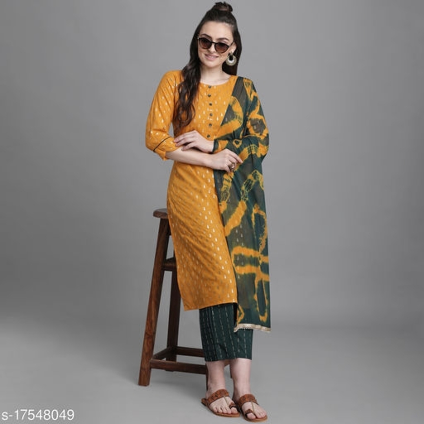 Women Cotton Straight Printed Long Kurti With Palazzos