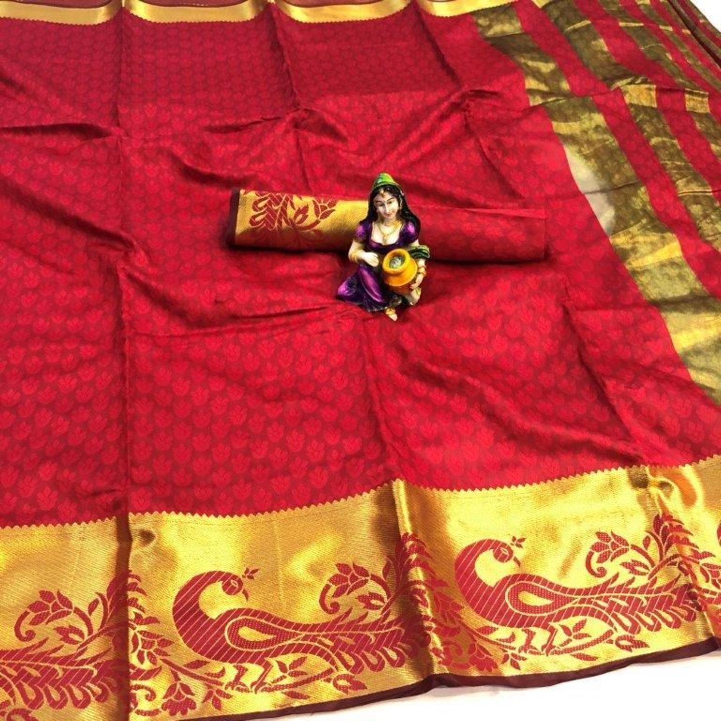 Gorgeous Kanjivaram Silk Sarees Solid With Woven Zari border (Code: C1275826)