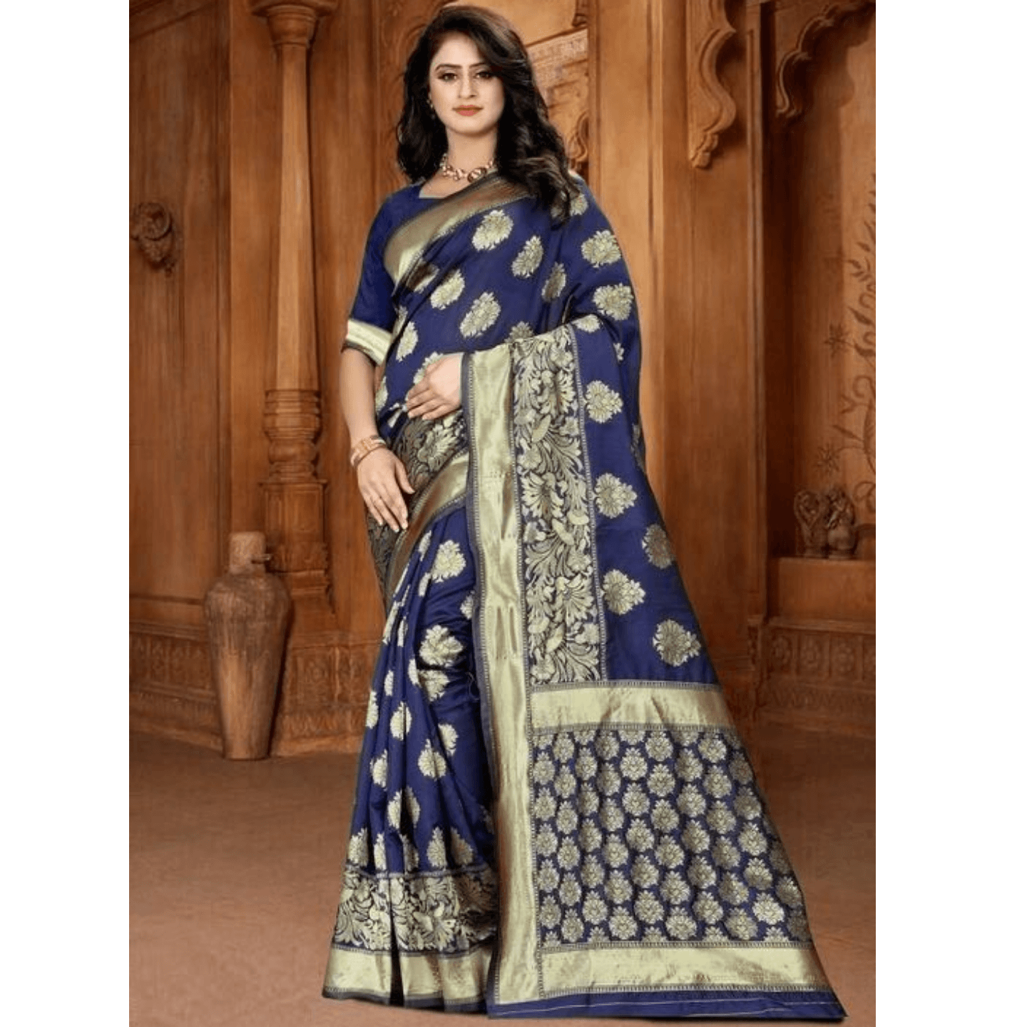 Unique Jacquard Weaving Kanjivaram Silk Sarees (Code: C1918433)